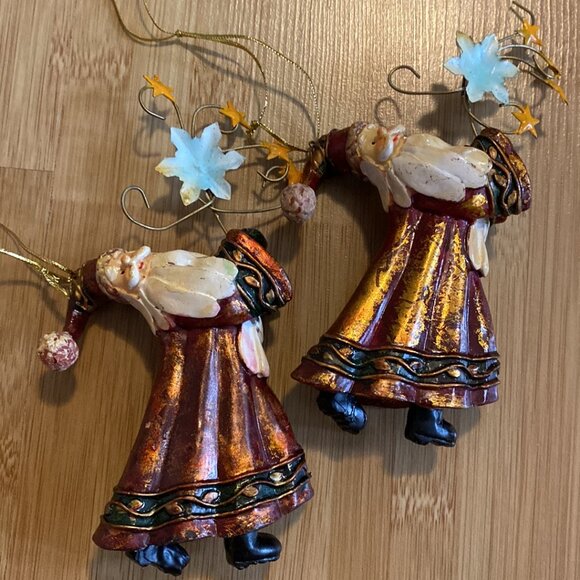 Five Vintage Resin Santa Ornaments (Burgundy Suits) - Picture 4 of 9